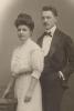 BAYEROVI Jarmila a Vilém (pose-1907)