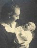 VOLESKÝ Bohumil (iii) s maminkou Jarmilou  (1939)